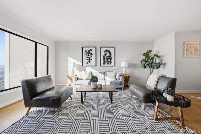 1998 14th Avenue, San Francisco, CA 94116