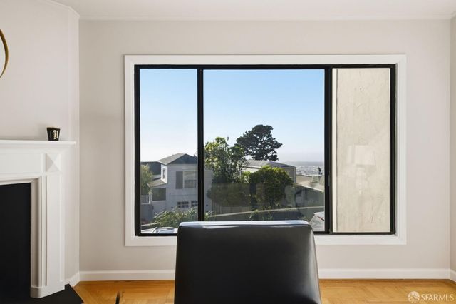 1998 14th Avenue, San Francisco, CA 94116