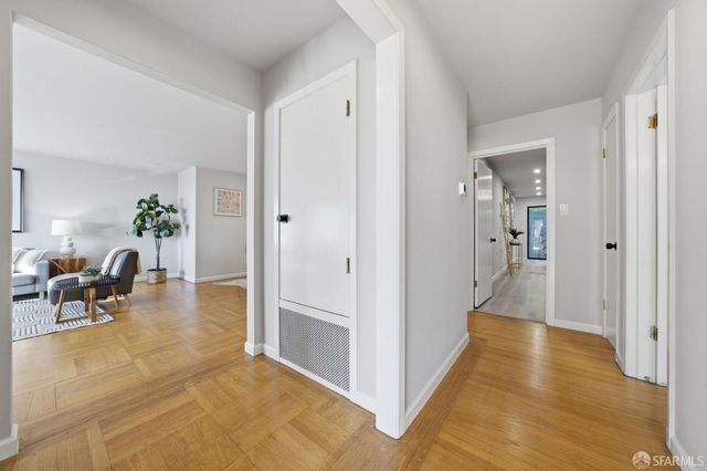 1998 14th Avenue, San Francisco, CA 94116