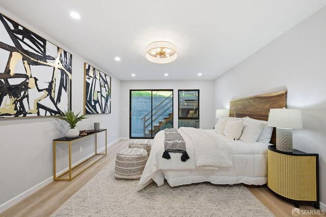 1998 14th Avenue, San Francisco, CA 94116