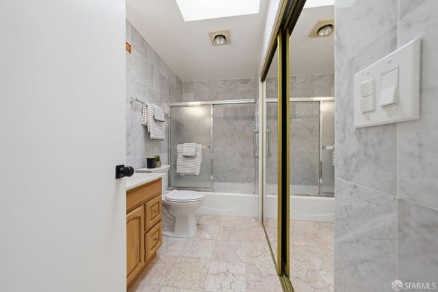 1998 14th Avenue, San Francisco, CA 94116