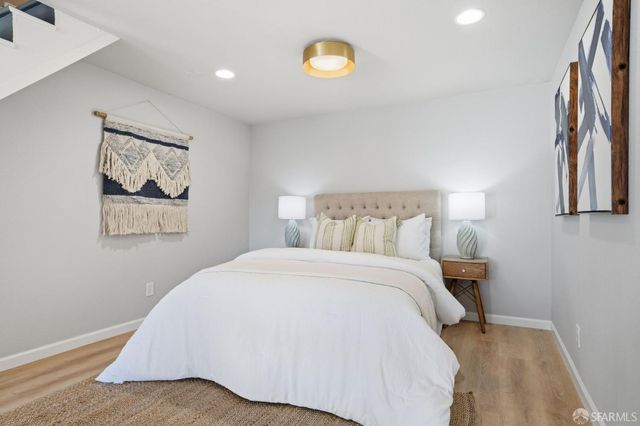 1998 14th Avenue, San Francisco, CA 94116