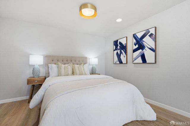 1998 14th Avenue, San Francisco, CA 94116