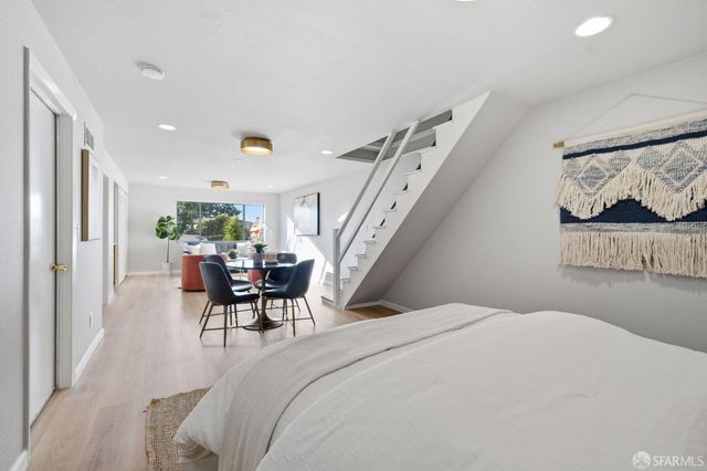 1998 14th Avenue, San Francisco, CA 94116