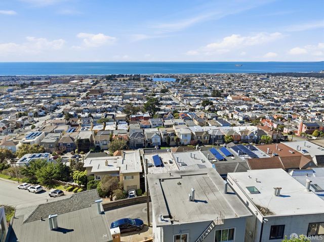 1998 14th Avenue, San Francisco, CA 94116