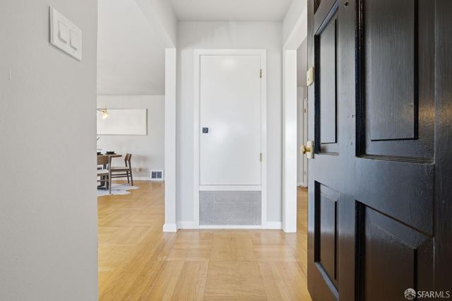 1998 14th Avenue, San Francisco, CA 94116