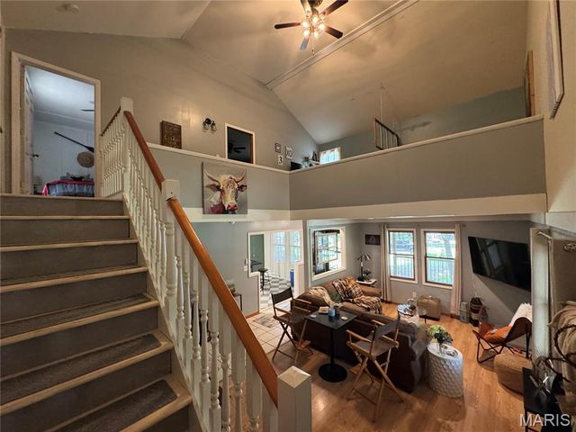 8849 Possum Hollow, French Village, MO 63036