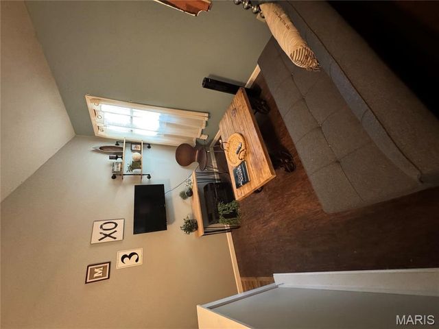 8849 Possum Hollow, French Village, MO 63036