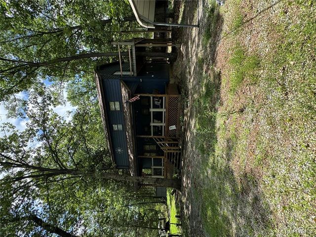8849 Possum Hollow, French Village, MO 63036