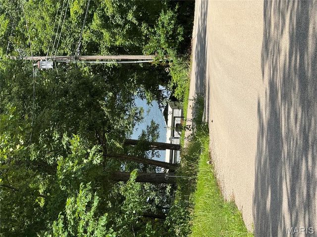 8849 Possum Hollow, French Village, MO 63036