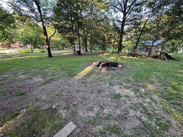 8849 Possum Hollow, French Village, MO 63036