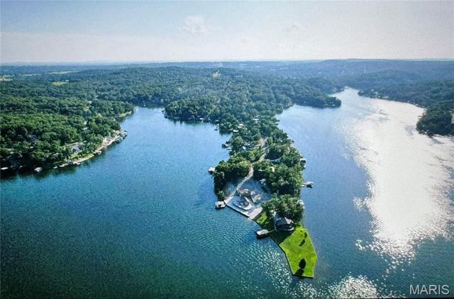8849 Possum Hollow, French Village, MO 63036
