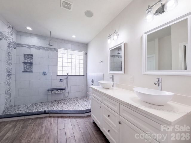 142 Bain Lane, Mooresville, NC 28117