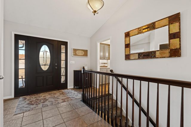 1120 Glendale Hills Drive NE, Rochester, MN 55906