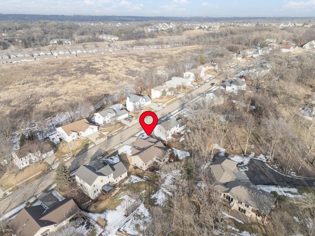 1120 Glendale Hills Drive NE, Rochester, MN 55906