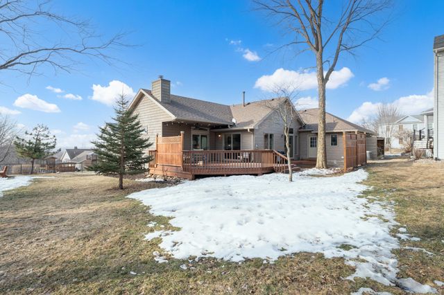 1120 Glendale Hills Drive NE, Rochester, MN 55906