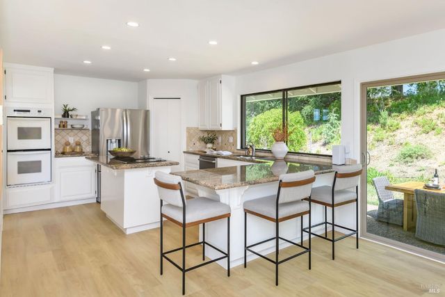 100 Frances Way, Petaluma, CA 94954