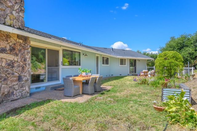 100 Frances Way, Petaluma, CA 94954