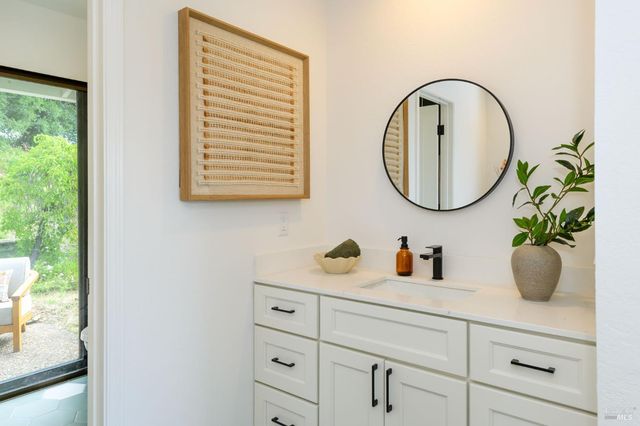 100 Frances Way, Petaluma, CA 94954