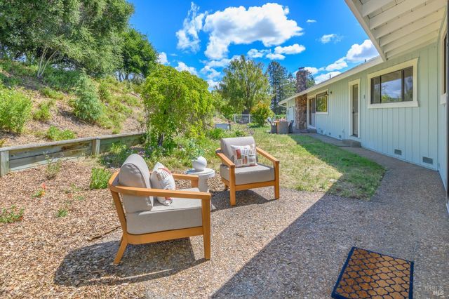 100 Frances Way, Petaluma, CA 94954