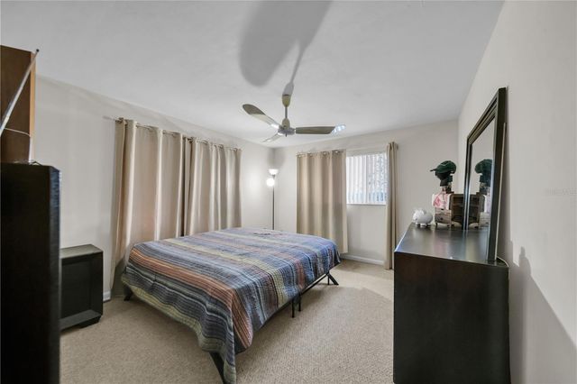 836 SW TRAFALGAR PKWY, Cape Coral, FL 33991