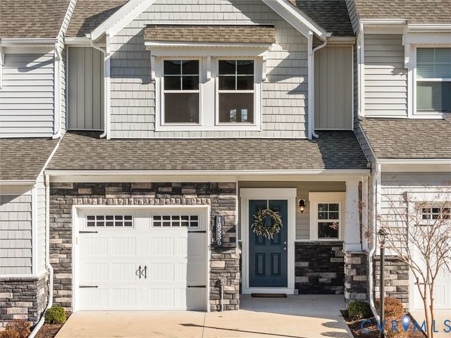 18536 Palisades Rdg, Moseley, VA 23120