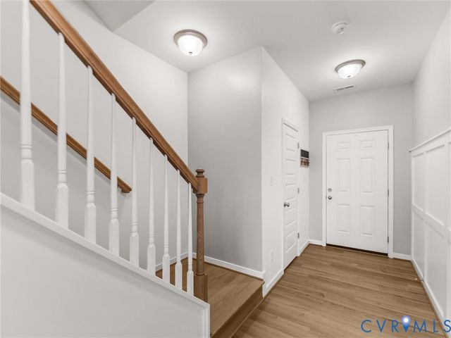 18536 Palisades Rdg, Moseley, VA 23120