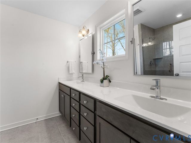 18536 Palisades Rdg, Moseley, VA 23120