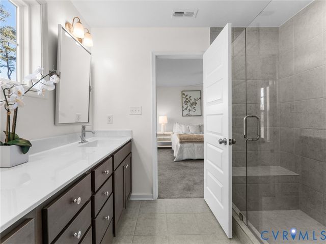 18536 Palisades Rdg, Moseley, VA 23120