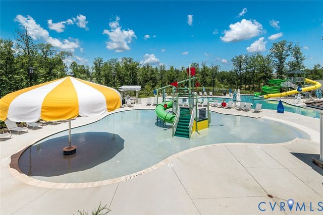 18536 Palisades Rdg, Moseley, VA 23120