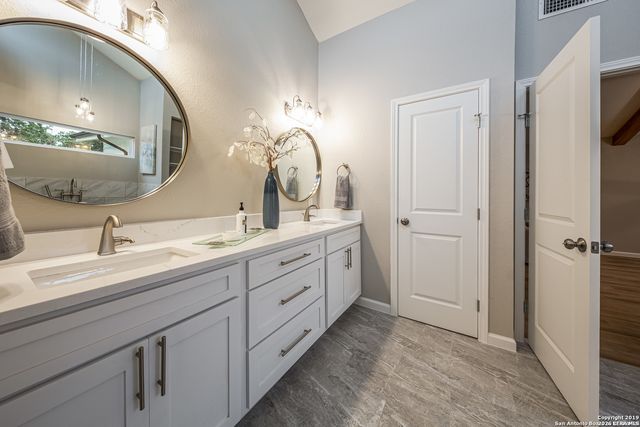132 MERRY TRL, San Antonio, TX 78232