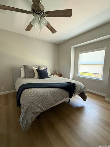 132 MERRY TRL, San Antonio, TX 78232