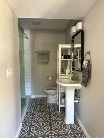 132 MERRY TRL, San Antonio, TX 78232