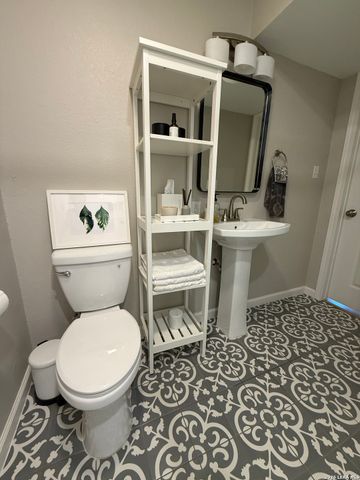 132 MERRY TRL, San Antonio, TX 78232