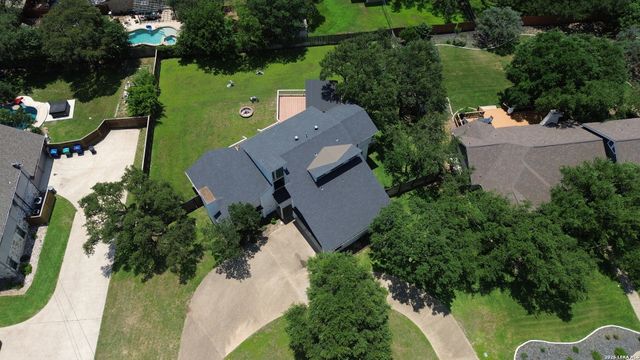 132 MERRY TRL, San Antonio, TX 78232