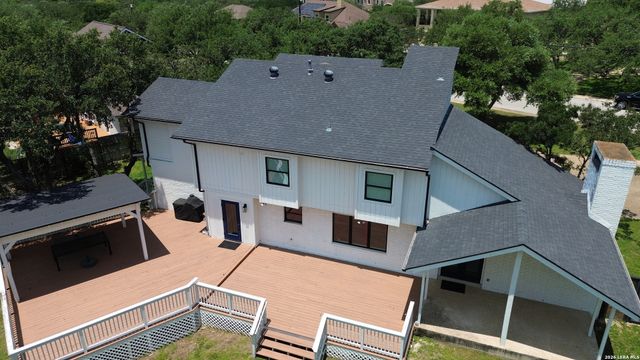 132 MERRY TRL, San Antonio, TX 78232