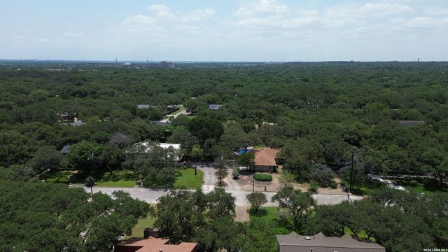 132 MERRY TRL, San Antonio, TX 78232