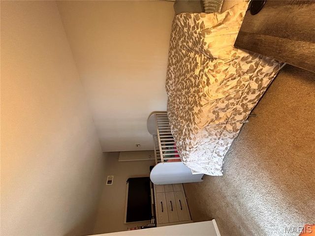 1677 Herault place #B Place B, St Louis, MO 63125