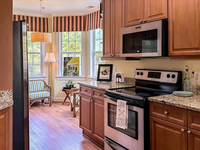 300 Flowering Peach Court Unit 101, Charleston, SC 29414
