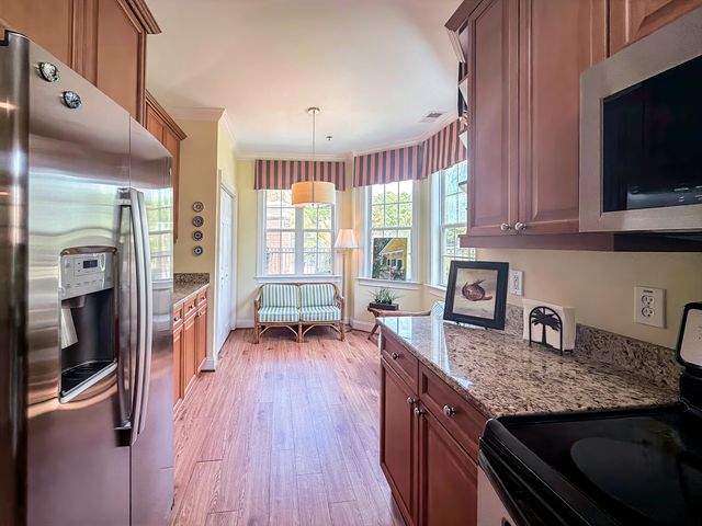 300 Flowering Peach Court Unit 101, Charleston, SC 29414