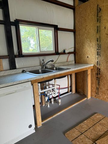 9418 S STATE HWY 155, Big Sandy, TX 75755