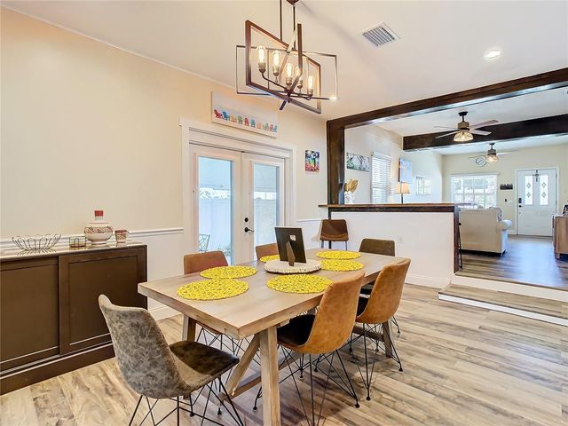 3321 W AILEEN STREET, Tampa, FL 33607