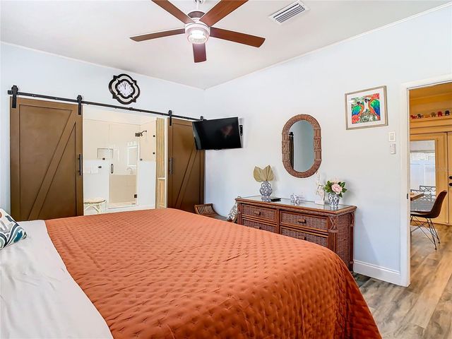 3321 W AILEEN STREET, Tampa, FL 33607