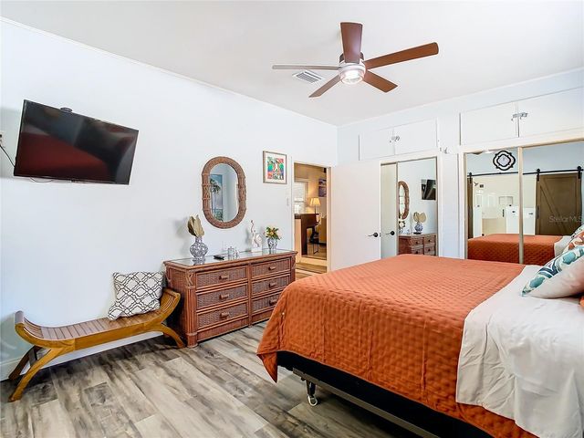3321 W AILEEN STREET, Tampa, FL 33607