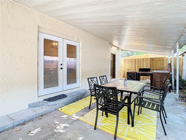 3321 W AILEEN STREET, Tampa, FL 33607