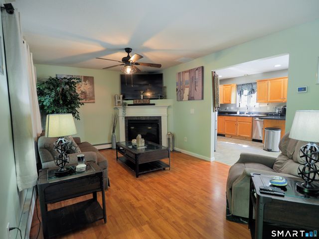 67 Claire Hill Road, Burlington, CT 06013