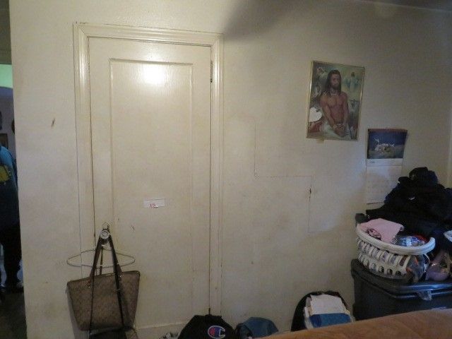 2145 Village Dr, Wilkinsburg, PA 15221