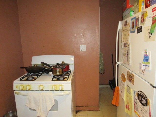 2145 Village Dr, Wilkinsburg, PA 15221