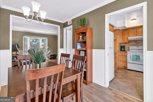 136 Peachtree Memorial Drive NW 7-10, Atlanta, GA 30309