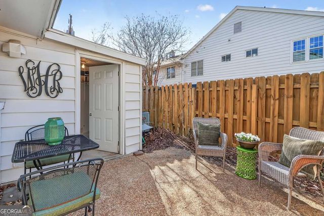 136 Peachtree Memorial Drive NW 7-10, Atlanta, GA 30309